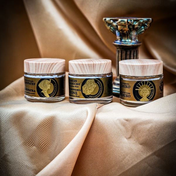 midnight-meadow-Dagmara-Brzóska-krem-do-twarzy-kosmetyki-naturalne